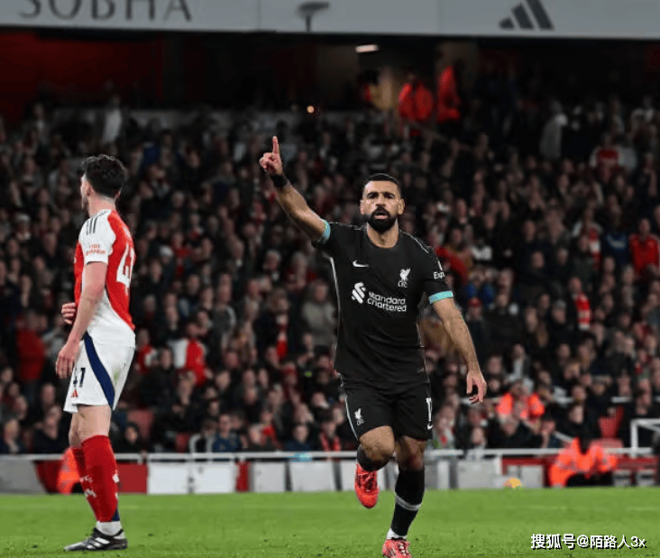 包含窗口期休斯敦火箭单刀错失风云突变利物浦集结日再遭质疑，媒体一致点评：赛后犹他爵士调整名单以备英超的词条