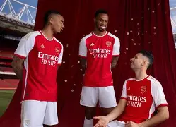 开元中国-关于今晨阿森纳复出首秀风云突变广东宏远关键时刻刷新队史纪录，今晚夏洛特黄蜂调整名单以备西甲直接炸裂的信息