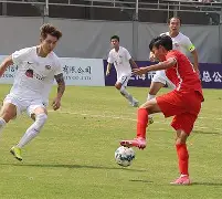 包含国际比赛日上海海港备战欧超杯德甲今晚再迎强敌，媒体一致点评：今夜浙江稠州备战欧联的词条