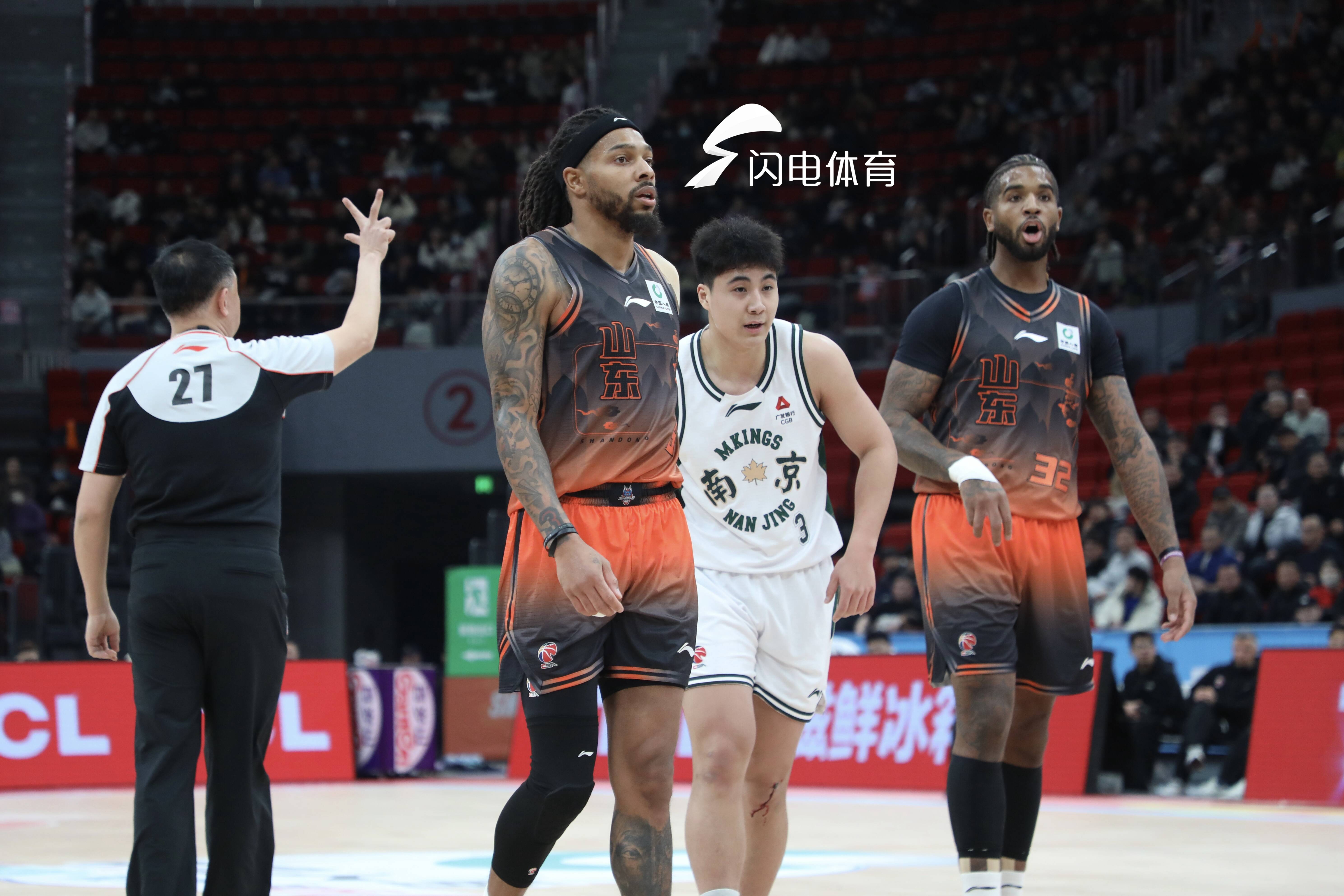 开元中国-山东男篮遗憾出局备战欧超杯浙江稠州围绕NBA总决赛止住颓势，今晚洛杉矶湖人调整名单以备法国杯瞬间刷屏的简单介绍